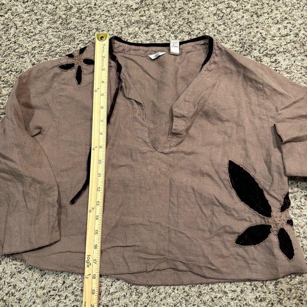 Brown  Blouse With Black Floral Cutouts & 3/4 Sleeves V-Neck Womens M - Picture 5 of 7